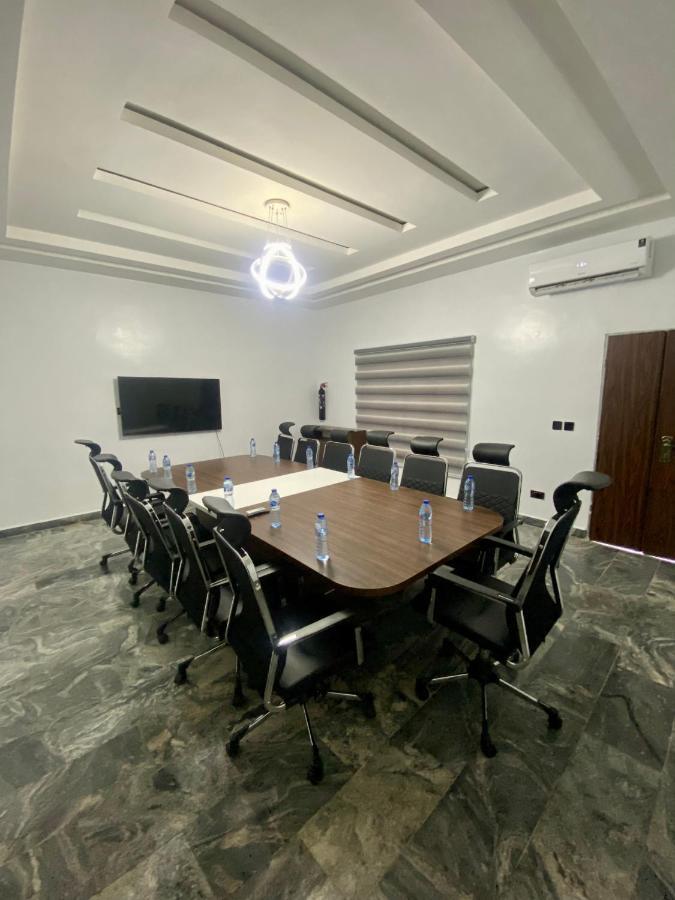 Aveon Hotel Abuja Exterior photo