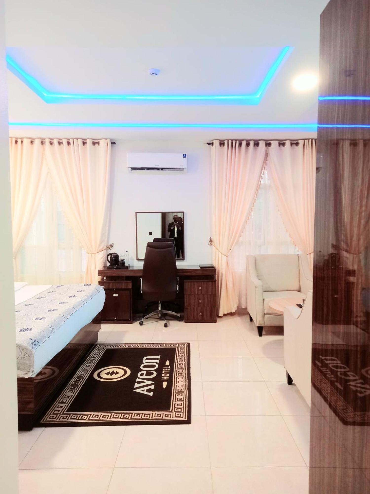 Aveon Hotel Abuja Exterior photo