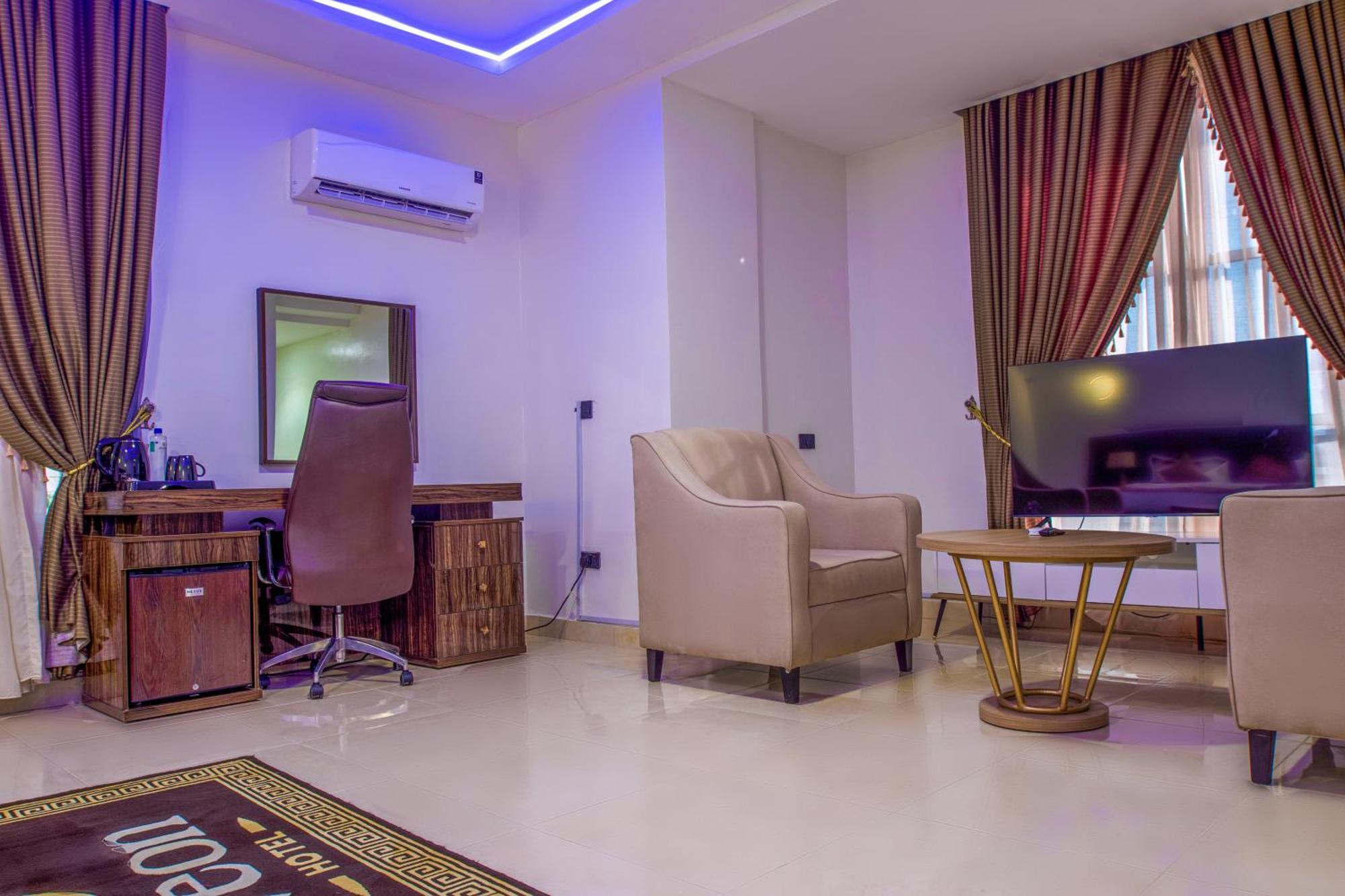 Aveon Hotel Abuja Exterior photo