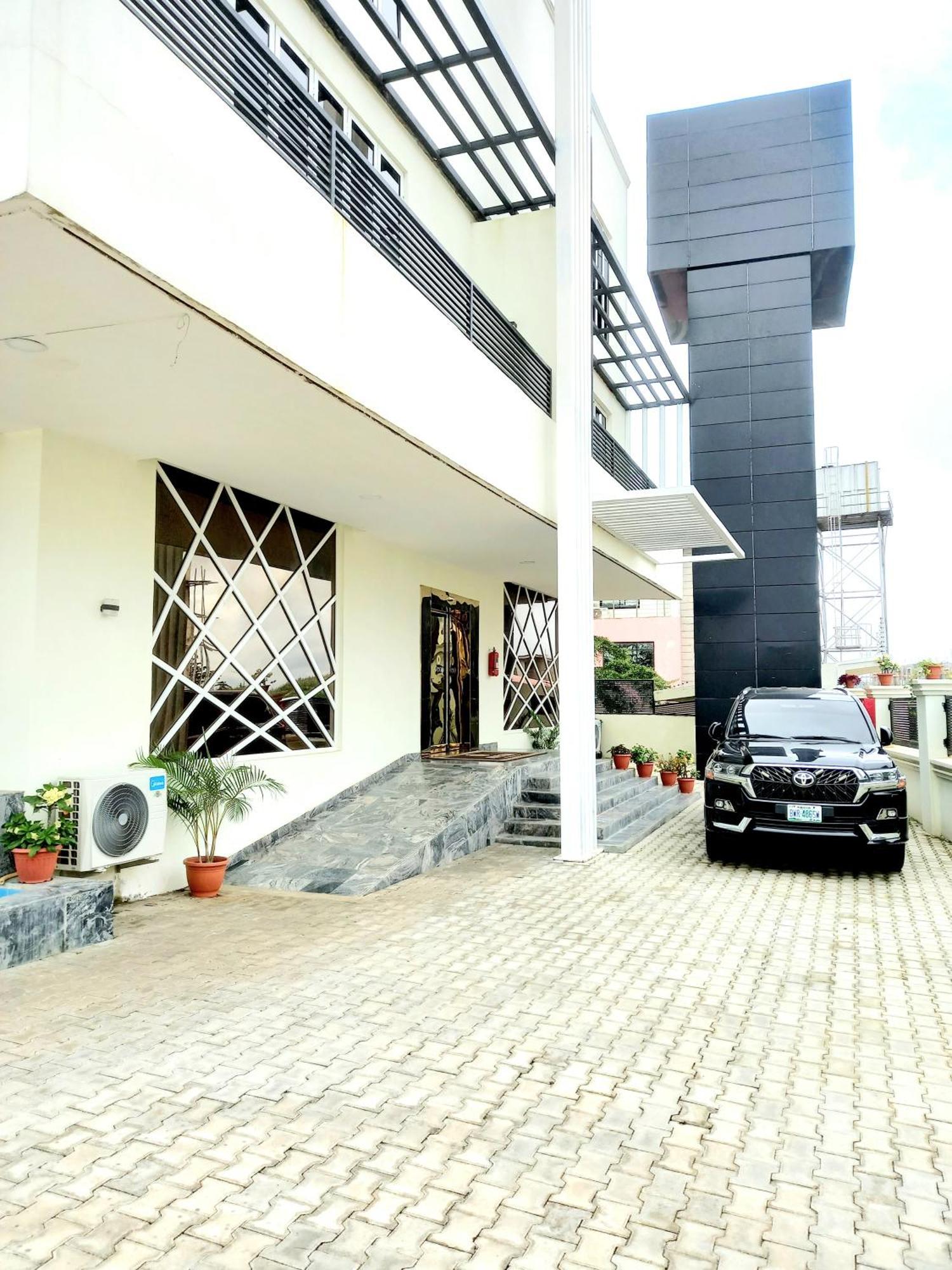 Aveon Hotel Abuja Exterior photo